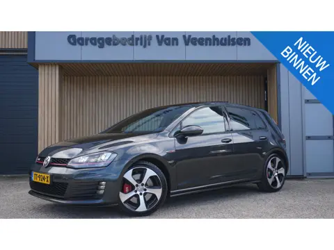 Volkswagen Golf 2.0 TSI 230pk GTI DSG 5Drs Performance Pano.Dak Xenon Elek.Trekhaak.18inch LM Navi V