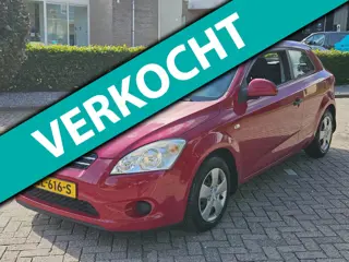 Kia Pro_cee'd 1.4 Fifteen ISG Nieuwe apk 01-09-2027
