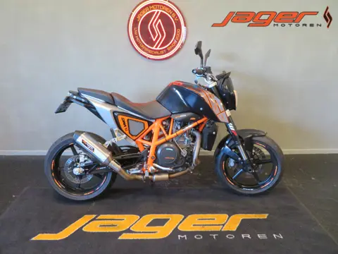 KTM DUKE 690 R DUKE690 TOPSTAAT! (bj 2016)
