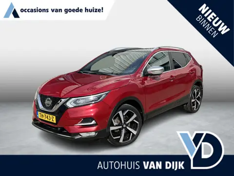Nissan Qashqai 1.2 Tekna + Automaat / afn. trekhaak / panoramadak / BOSE / vol leder / 360 Camera