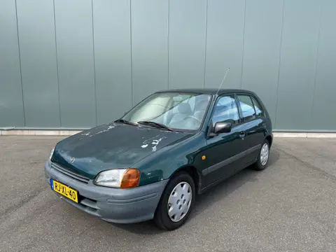 Toyota Starlet 1.3-16V (bj 1997)