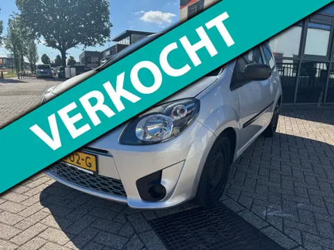 Renault Twingo 1.2-16V Authentique Bj.2011