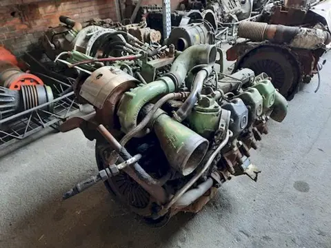 Mercedes-Benz OM401LA