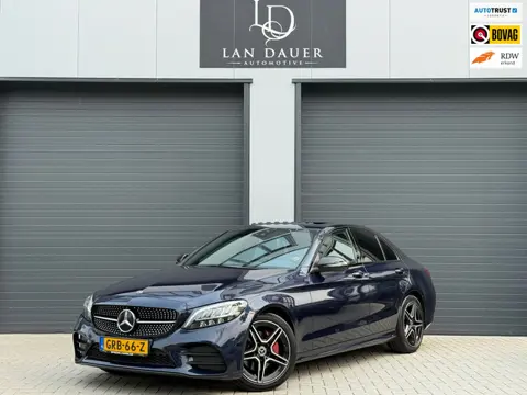 Mercedes-Benz C-klasse 200 d Solution AMG / Pano / CARPLAY