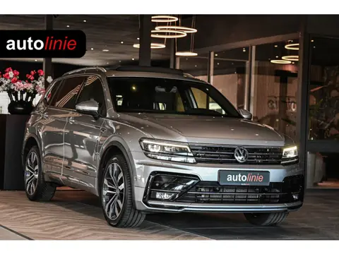 Volkswagen Tiguan Allspace 1.5 TSI R-Line, 7 persoons, Pano, Massage, Dynaudio, ACC, Camera, Dodehoe