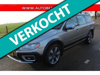 Volvo XC70 3.2 AUTOMAAT // AWD / LEER / TREKHAAK //