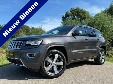 Jeep Grand Cherokee 3.0 CRD Overland Automaat / Grijs Kenteken / Panoramadak / Leder / Camera / Navi