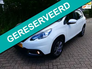 Peugeot 2008 1.2i 110pk 2e eig. 99.000km. Airco Cruise Carplay Navi Panorama