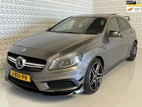 Mercedes-Benz A-klasse 45 AMG 4MATIC Pano Navi Xenon Leer PDC