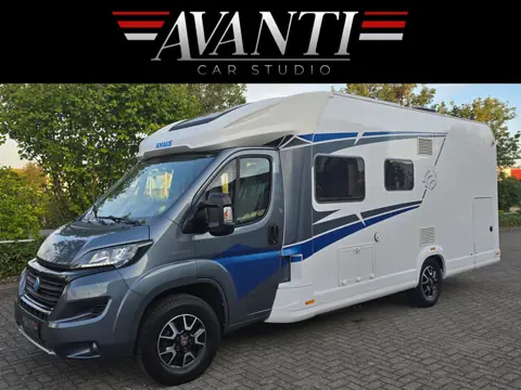 Knaus LIVE WAVE R15 AUTOMAAT ALARM SLECHTS 87.969 KM 130 PK LENGTEBEDDEN HEFBED