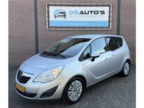 Opel Meriva 1.4 Turbo Design Edition
