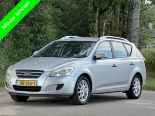 Kia cee'd Sporty Wagon apk 7-27 nette a 1.4 Fifteen ISG
