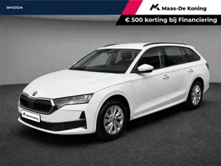 Skoda Octavia Combi 1.5TSI/115PK FL Selection · Apple/Android Car Play · Parkeersensoren · Stoelverw