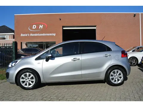 Kia Rio 1.2 CVVT Comfort Pack airco apk 21-10-2027 inruil mogelijk nap