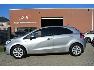 Kia Rio 1.2 CVVT Comfort Pack airco apk 21-10-2027 inruil mogelijk nap