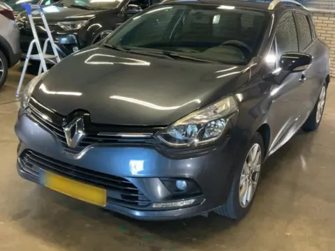 Renault Clio Estate 0.9 TCe Limited 90 pk (2018) | Navi | Keyless | PDC | Cruise | Bluetooth + DAB |