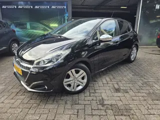 Peugeot 208 1.2 PureTech Signature | 1E EIGENAAR | 3/6 OF 12MND GARANTIE | CRUISE | NAVI |