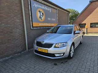 Škoda Octavia Combi 1.2 TSI Greentech Ambition (bj 2014)