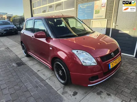 Suzuki Swift 1.5 Exclusive, nette en rappe Swift.