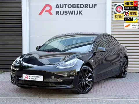 Tesla Model 3 Long Range AWD 75 kWh