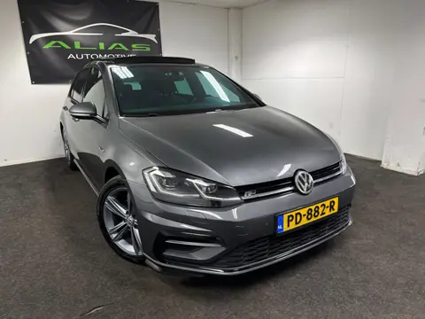 Volkswagen Golf 1.6 TDI Highline - Navi - Virtual Dash - Sfeer - Pano - Lane Assist - Cruise - Leder