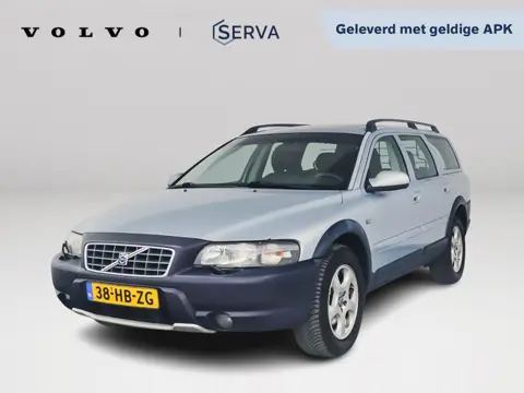Volvo V70 Cross Country 2.4 T Comfort Line | Schuif/kantel dak | Stoelverwarming | Trekhaak