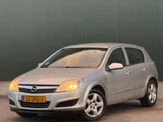 Nette Opel Astra 1.8 Temptation | VOLLE AUTOMAAT | NAP |