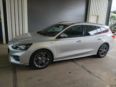 Ford Focus DEH (bj 2021)