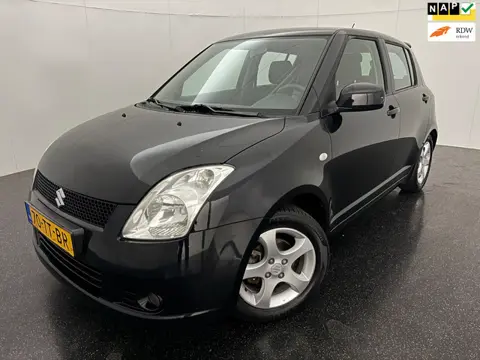 Suzuki Swift 1.3 Shogun Gereviseerde bak! Airco/Trekhaak
