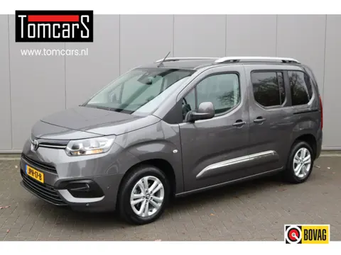 Toyota PROACE CITY Verso 1.2 Turbo 110PK Dynamic Camera/Adaptive-cruise/Stoelverwarming/Panoramadak