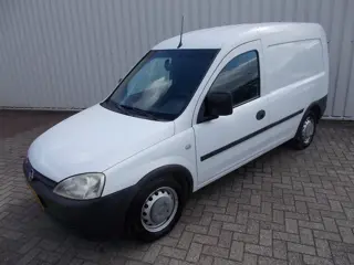 Opel Combo 1.3 CDTi DPF AIRCO ( APK KEURING BIJ AFLEVERING! )