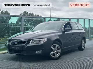 Volvo V70 2.0 D2 Classic Edition 1e eigenaar!  Lederen bekleding, Cruise control, Climate control, V