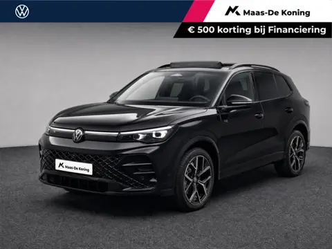 Volkswagen Tiguan 1.5 272pk DSG eHybrid R-Line Edition · Panoramadak · Wegklapbare Trekhaak · Leder 