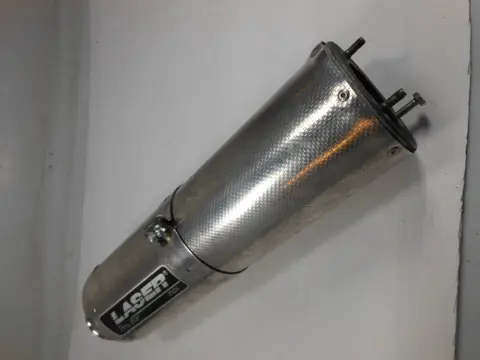 UITLAAT Suzuki GSX R 750 1996 - 2000