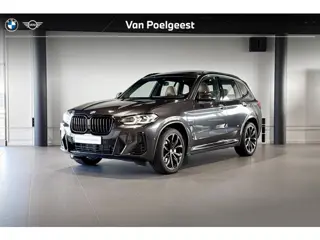BMW X3 xDrive30e High Executive | M Sport | Glazen Panoramadak | Stoelverwarming | Comfort Access |