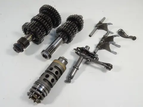 VERSNELLINGSBAK Ducati 848 2008 - 2010
