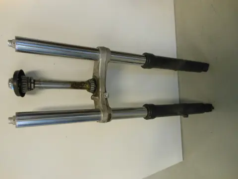 VOORPOTEN COMPLEET Suzuki DL 650 V STROM 2003 - 2011