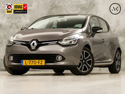 Renault Clio 0.9 TCe Dynamic Sport (NAVIGATIE, CRUISE, LM VELGEN, SPORTSTOELEN, PARKEERSENSOREN, BLU