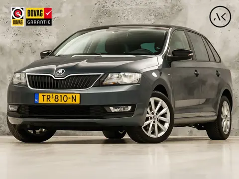 Škoda Rapid Spaceback 1.0 TSI Sport Automaat (PANORAMADAK, NAVIGATIE, CLIMATE, STOELVERWARMING, SPOR