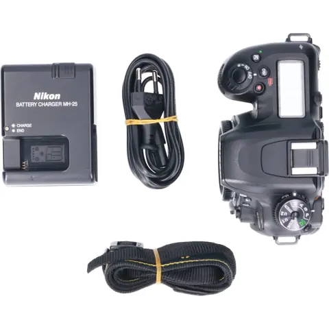 Tweedehands Nikon D7500 Body CM7174