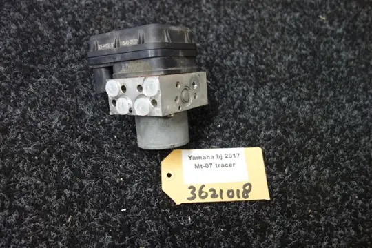 ABS POMP Yamaha MT 07 Tracer 2016 - 2018