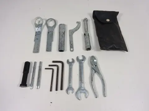 GEREEDSCHAPSET Kawasaki VERSYS 650 2010 - 2014