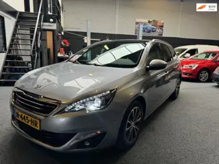 Peugeot 308 1.6 BlueHDi Blue Lease Premium/Pano