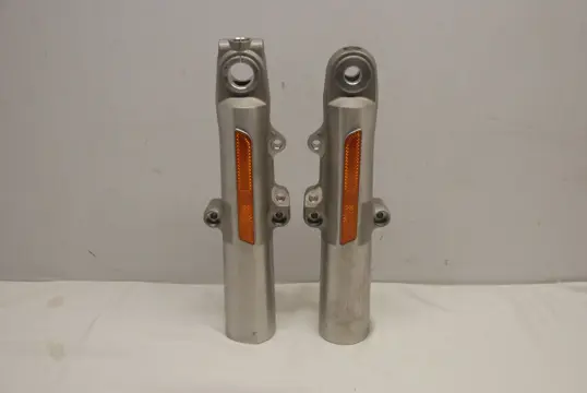 VOORPOOT BUITEN Harley Davidson Touring 2000 - 2017