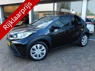 Toyota Aygo X 1.0 VVT-i MT Play (bj 2025)
