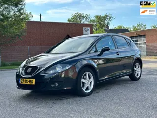 Seat Leon 1.6 Sportstyle Navigatie*Cruise*Airco*Trekhaak*NAP*LM velgen*Dealer onderhouden*