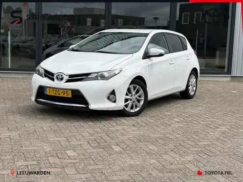 Toyota Auris 1.3 Now