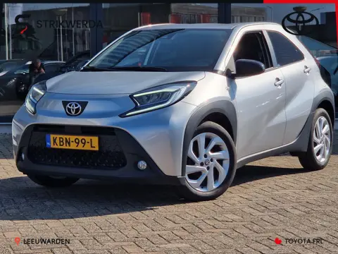 Toyota Aygo X 1.0 VVT-i MT first Camera | Stoelverwarming | Apple carplay Android auto