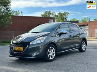 Peugeot 208 1.2 VTi Style 1e Eigenaar*5DR*Navigatie*Cruise*Trekhaak*Airco*NAP*Distributie vervangen*