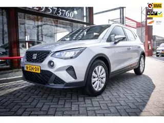 Seat Arona 1.0 TSI Style | Camera | App-connect | Parkeerhulp | Cruise control | LED | DAB+ |